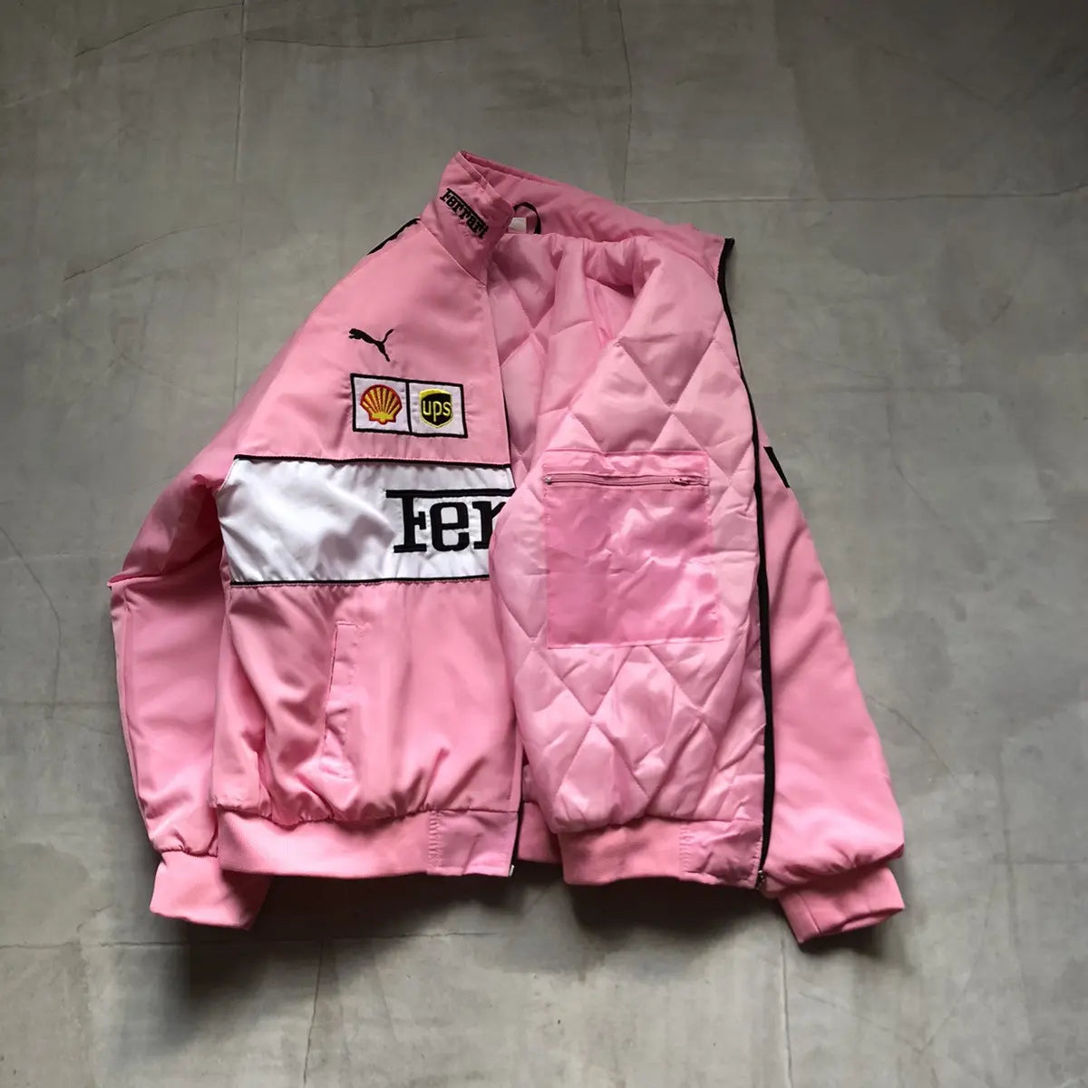 Ferrari F1 Jacke Rosa Bestickt